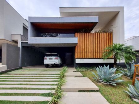 Casa-Térrea-Condomínio em Residencial Alphaville II