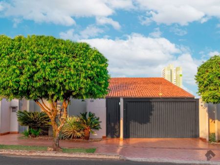 Sobrado em Jardim dos Estados