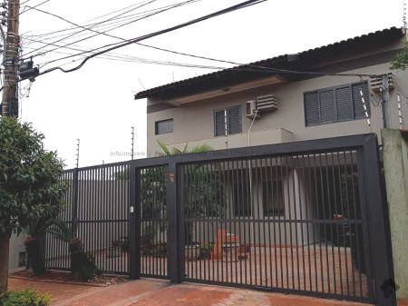 Sobrado em Vila Miguel Couto