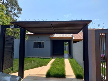 Casa-Térrea em Jardim São Conrado