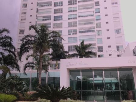 Apartamento em Carandá