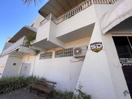 Casa Comercial em Jardim São Bento