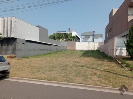 Terreno-Condomínio em Residencial Alphaville II