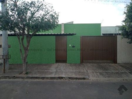 Casa-Térrea em Bela Vista