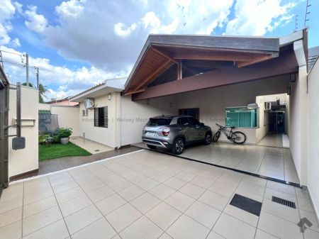 Casa-Térrea em Vila Almeida