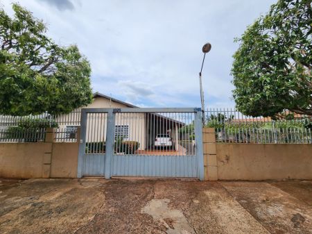 Casa-Térrea em Coronel Antonino