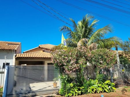 Casa-Térrea em Vila Cassiano Marcelo