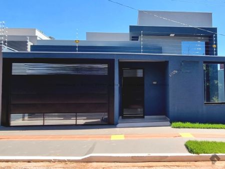 Casa-Térrea em Vila Nasser