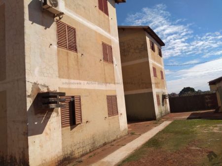 Apartamento em Centenário