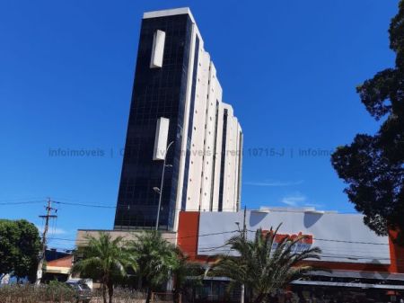 Sala / Salão / Loja em Centro