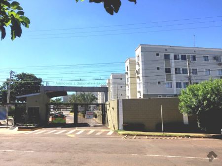 Apartamento em Pioneiros