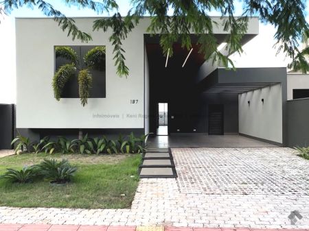 Casa-Térrea-Condomínio em Residencial Alphaville II