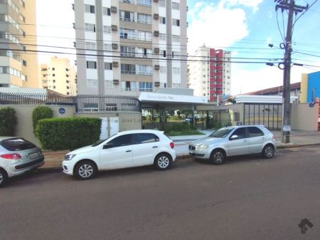 Apartamento em Vila Célia