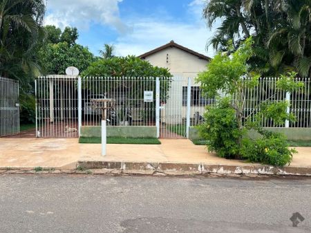 Casa-Térrea em Nova Campo Grande