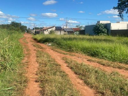 Terreno em Jardim Noroeste
