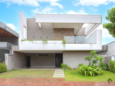 Sobrado-Condomínio em Residencial Alphaville II