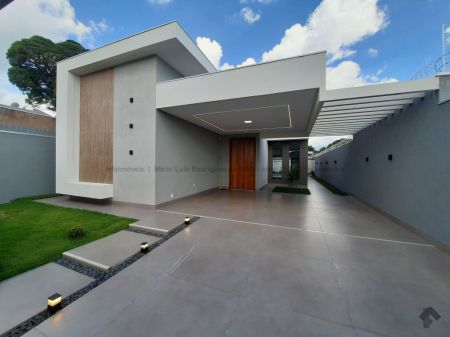 Casa-Térrea em Rita Vieira