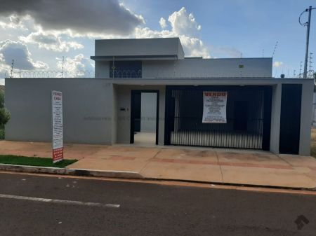 Casa-Térrea em Rita Vieira