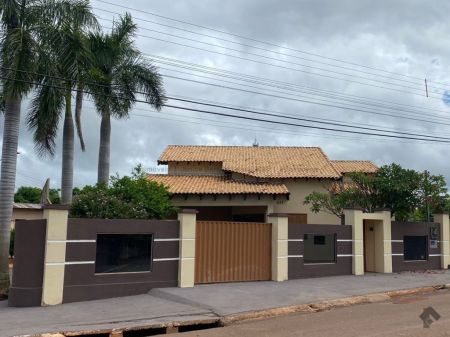Casa-Térrea em Jardim José Antonio