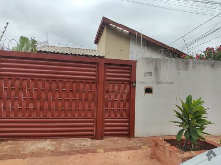 Casa-Térrea em Mata do Segredo
