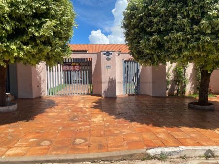 Casa-Térrea em Centro