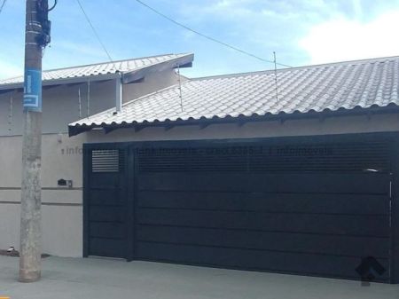 Casa-Térrea em Cohafama