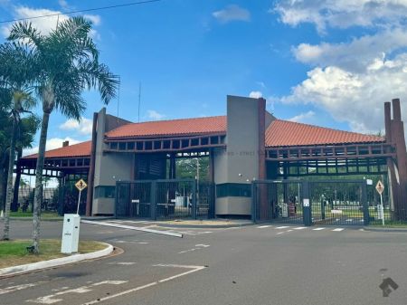 Terreno-Condomínio em Terras do Golfe
