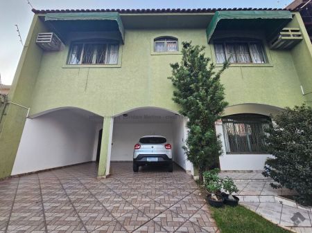 Sobrado em Jardim dos Estados
