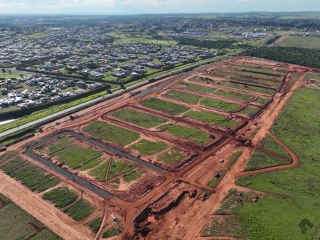 Terreno-Condomínio em Terras Alpha