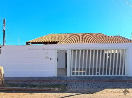 Casa-Térrea em Cidade Jardim