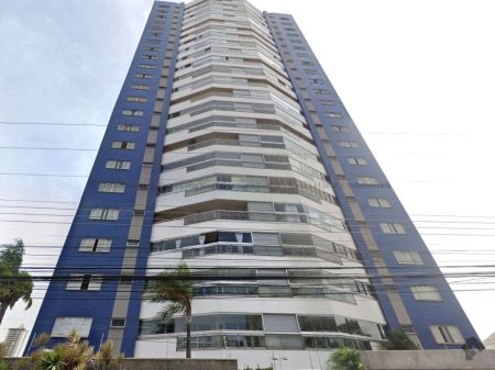 Apartamento em Centro