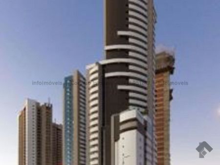 Apartamento em Royal Park