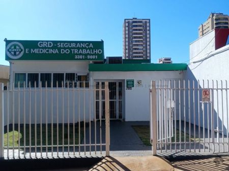 Casa Comercial em Centro