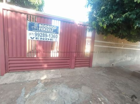 Casa-Térrea em Coophavila II