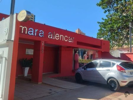 Casa Comercial em Centro