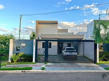 Casa-Térrea em Vila Nasser