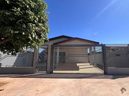 Casa-Térrea em Vila Margarida
