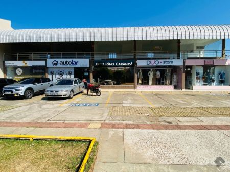 Sala / Salão / Loja em Carandá Bosque II