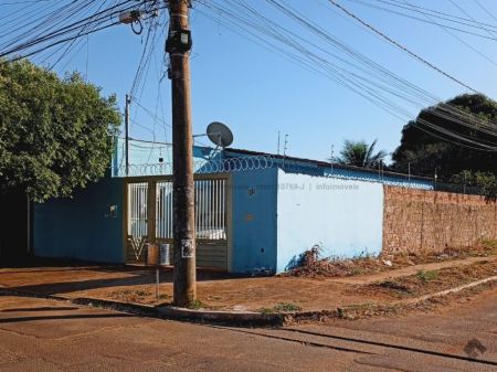 Casa-Térrea em Coophavila II