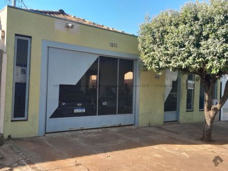 Casa-Térrea em Coophavila II