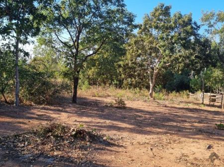 Sitio em Zona Rural