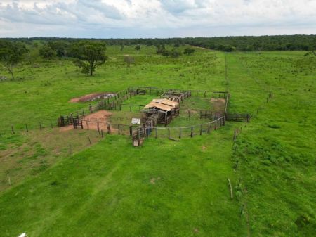 Fazenda em Zona Rural