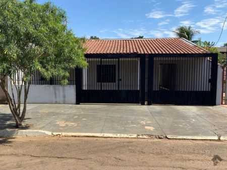 Casa-Térrea em Conjunto União