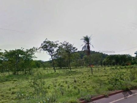 Área em Vila Machado