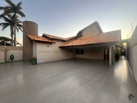 Casa-Térrea em Vila Bandeirante