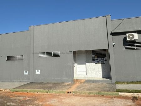 Casa Comercial em Vila Glória
