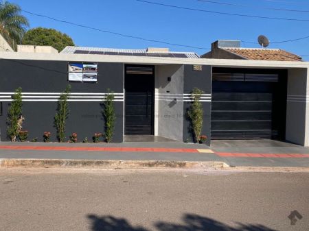 Casa-Térrea em Coronel Antonino