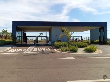 Terreno-Condomínio em Loteamento Reserva Santa Inês
