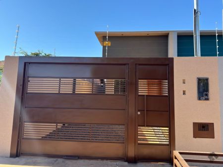 Casa-Térrea em Taquaral Bosque