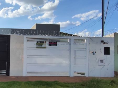 Casa-Térrea em Jardim Itamaracá